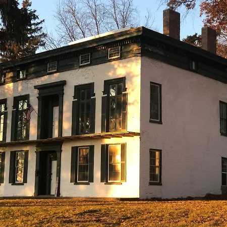 Historic Mcdonald Airbnb